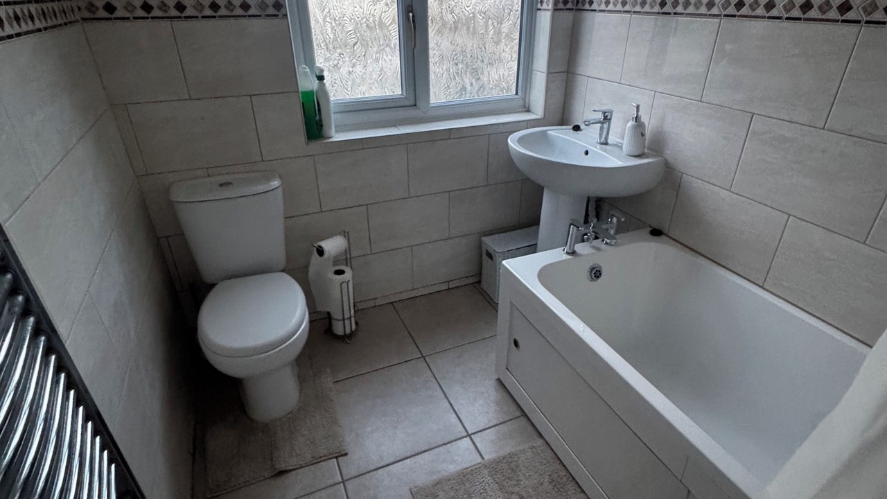 Photo of Bathroom in Rayners Lane