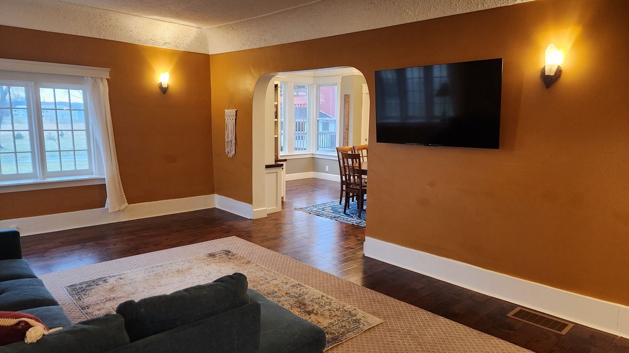 Photo of Livingroom in West Lincoln