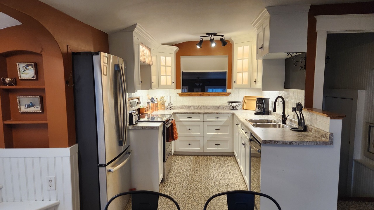 Photo of Kitchen in West Lincoln