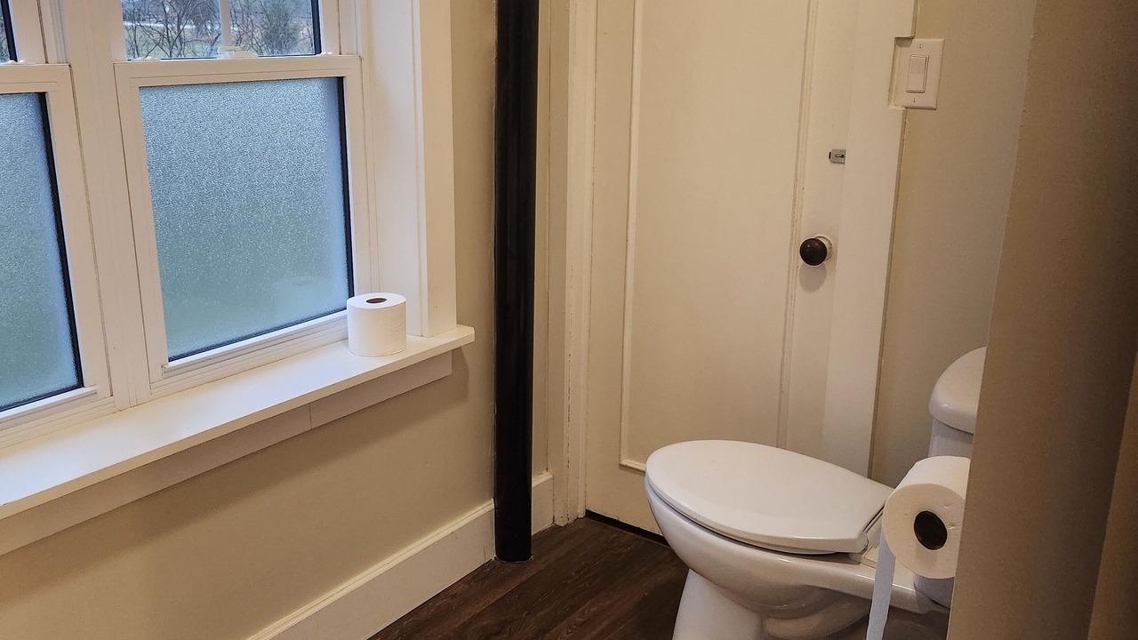 Photo of Bathroom in West Lincoln