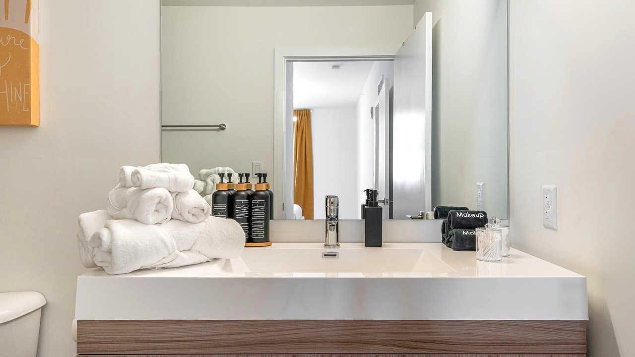 Photo of Bathroom in Hallandale Beach