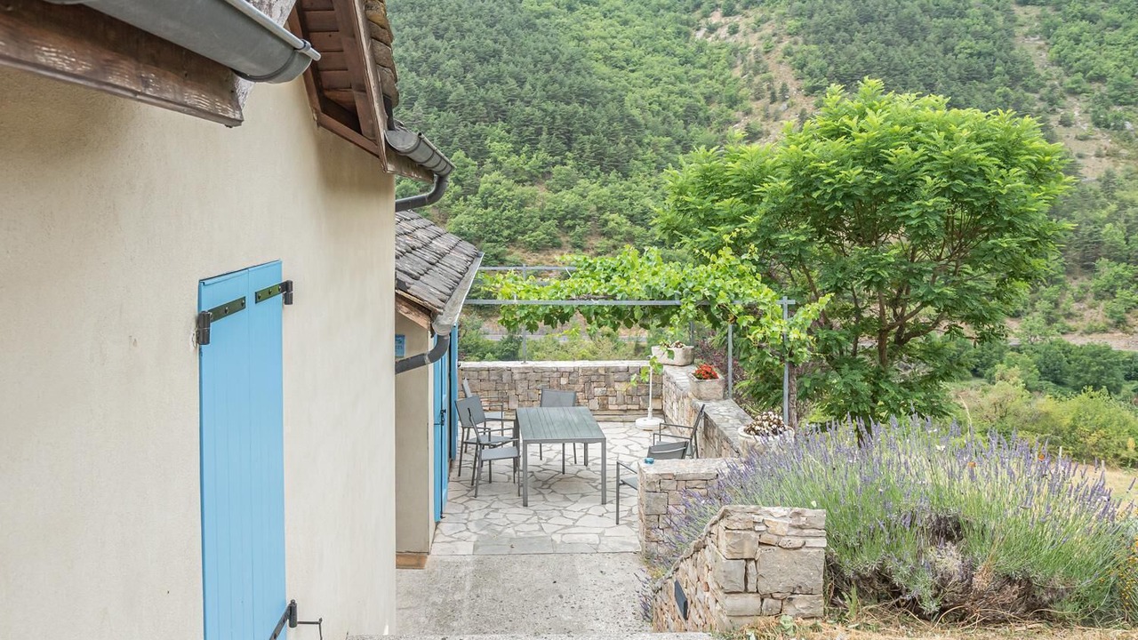 Photo of Outdoor in Saint-Rome-de-Dolan