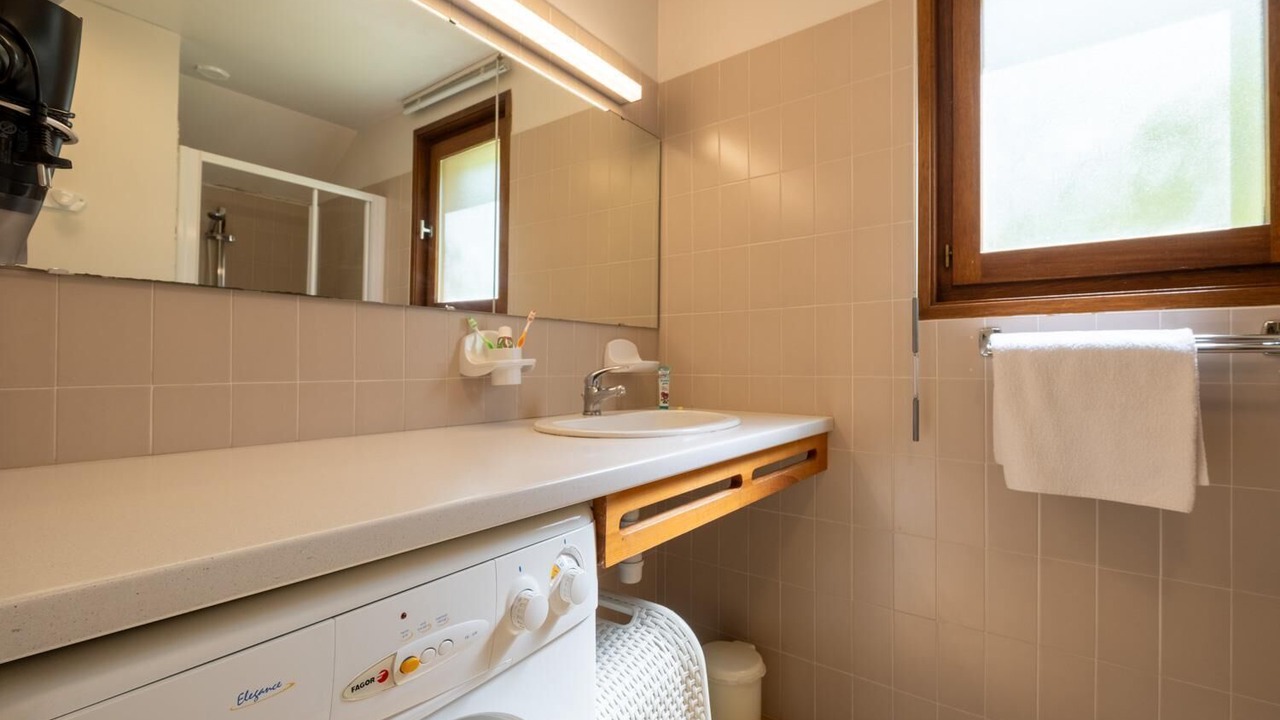 Photo of Bathroom in Saint-Rome-de-Dolan