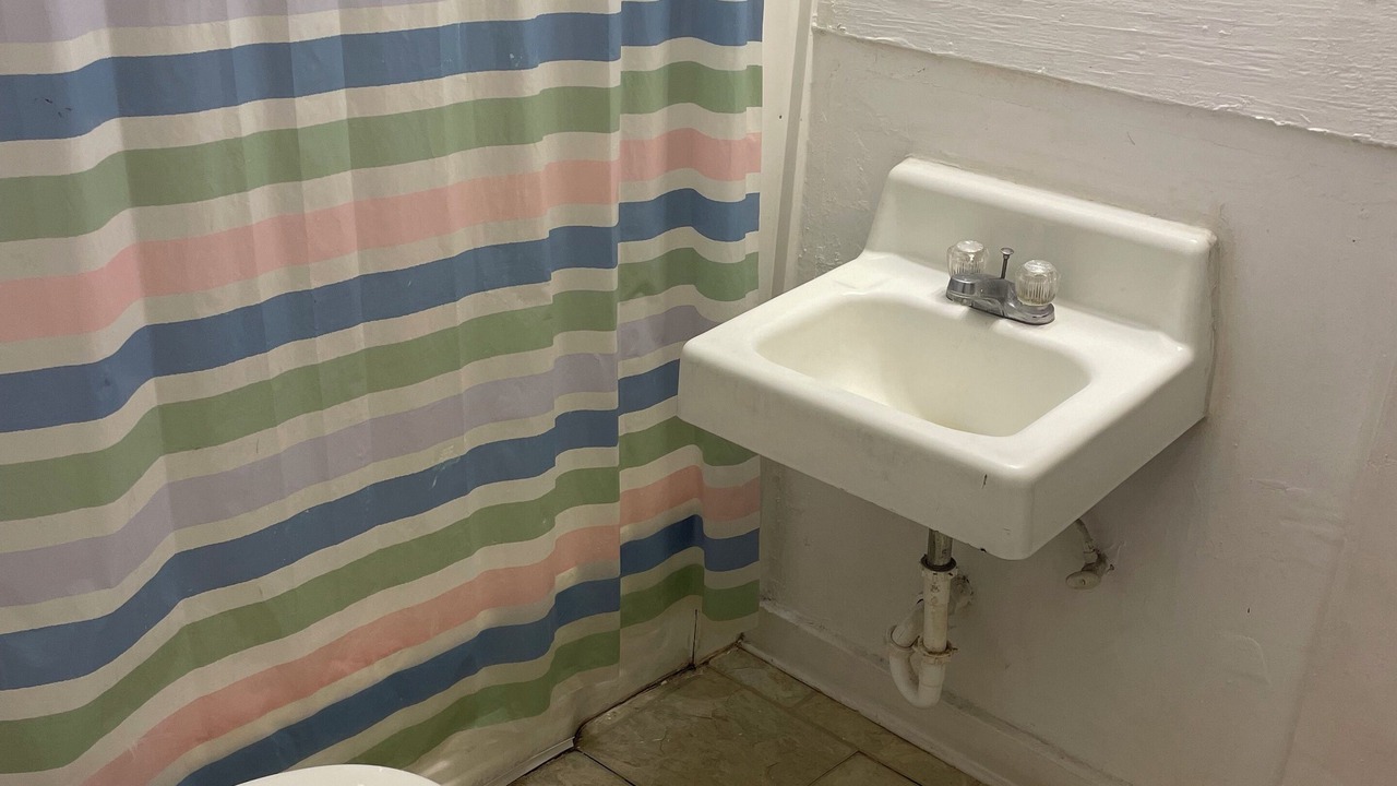 Photo of Bathroom in Stinnett