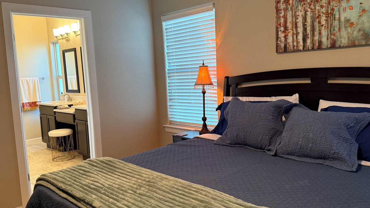 Photo of Bedroom in Biggs Field