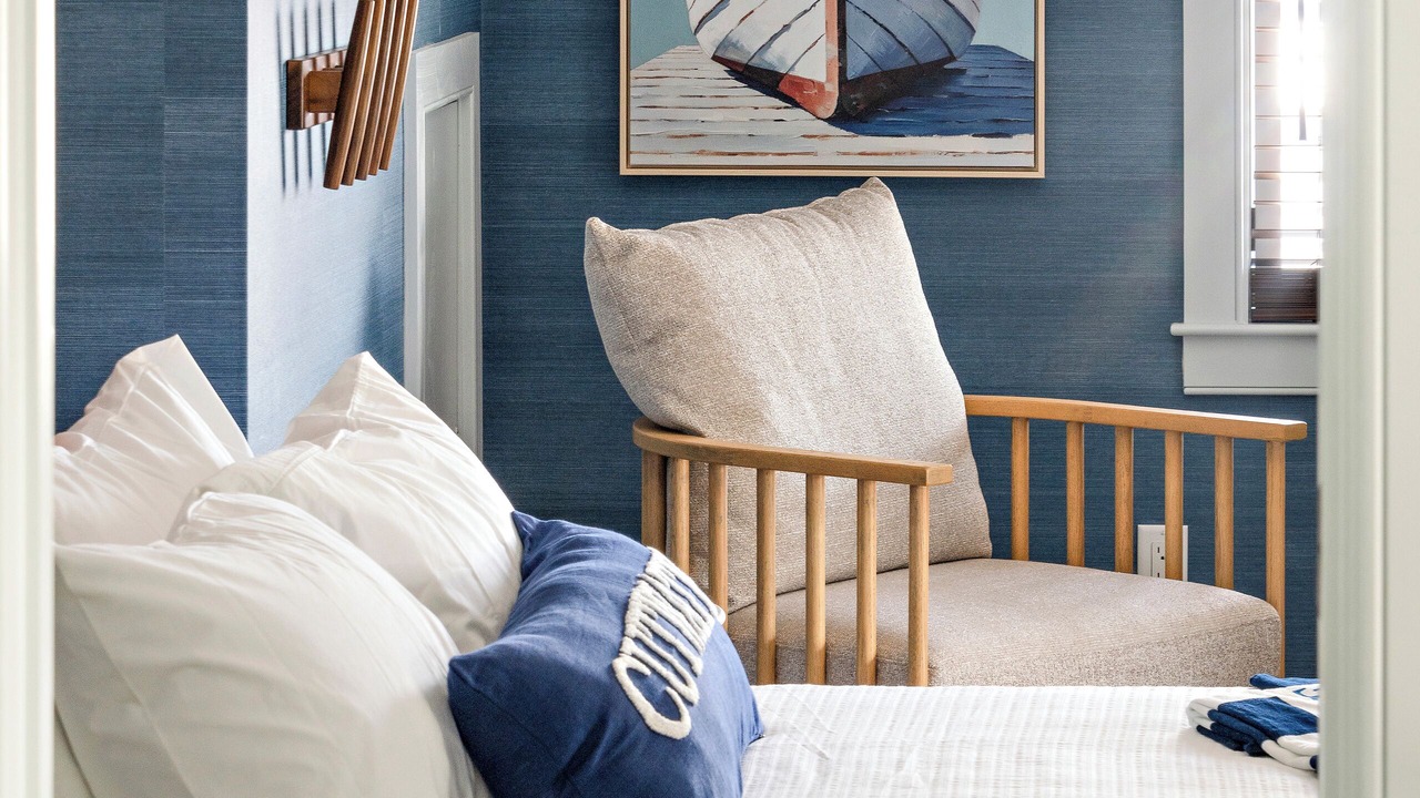 Photo of Bedroom in Newburyport