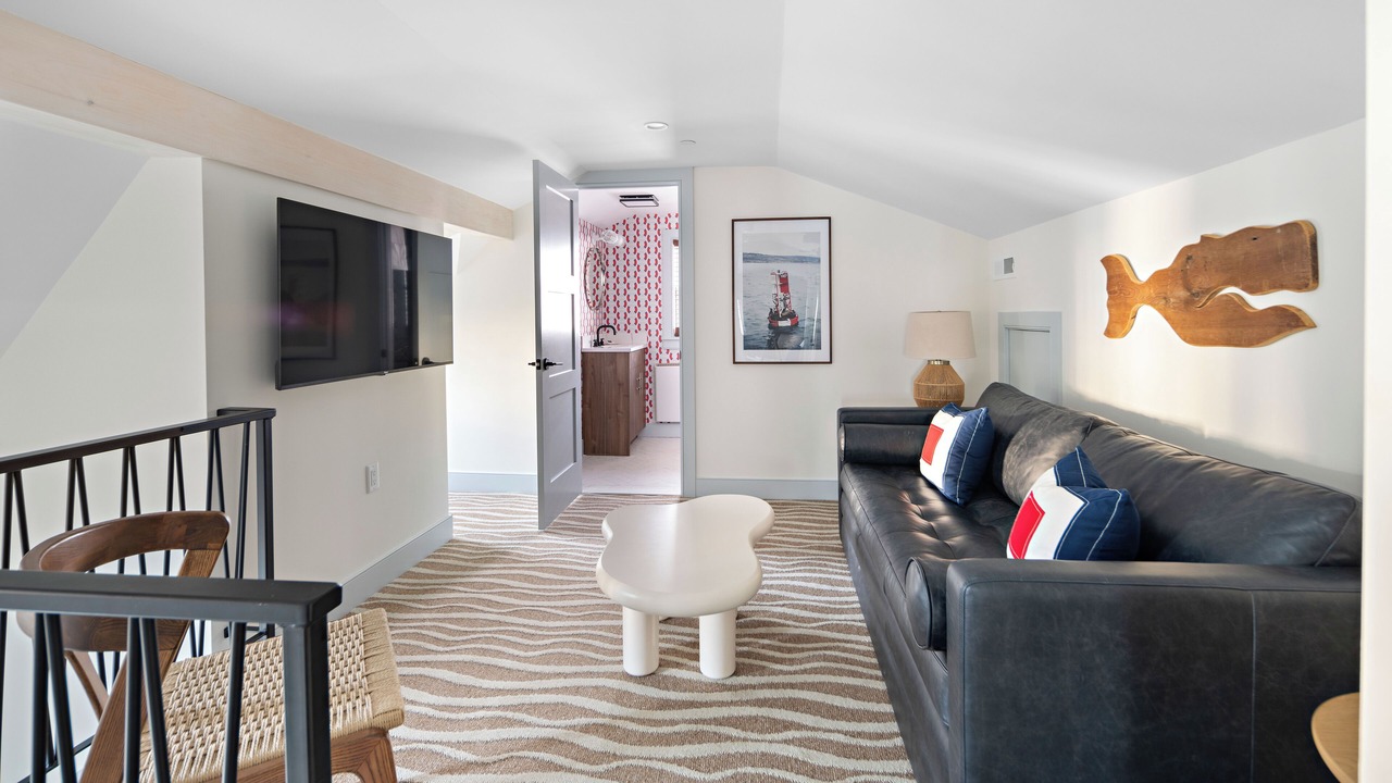 Photo of Livingroom in Newburyport