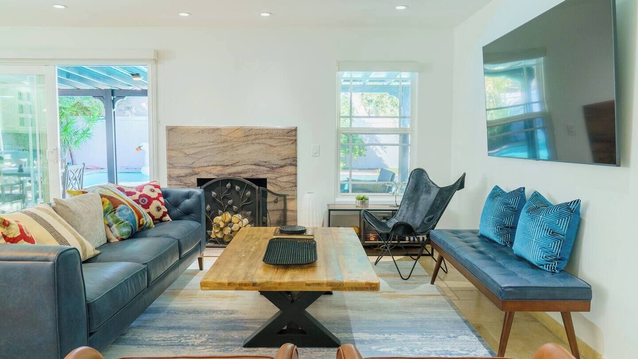 Photo of Livingroom in West Hills