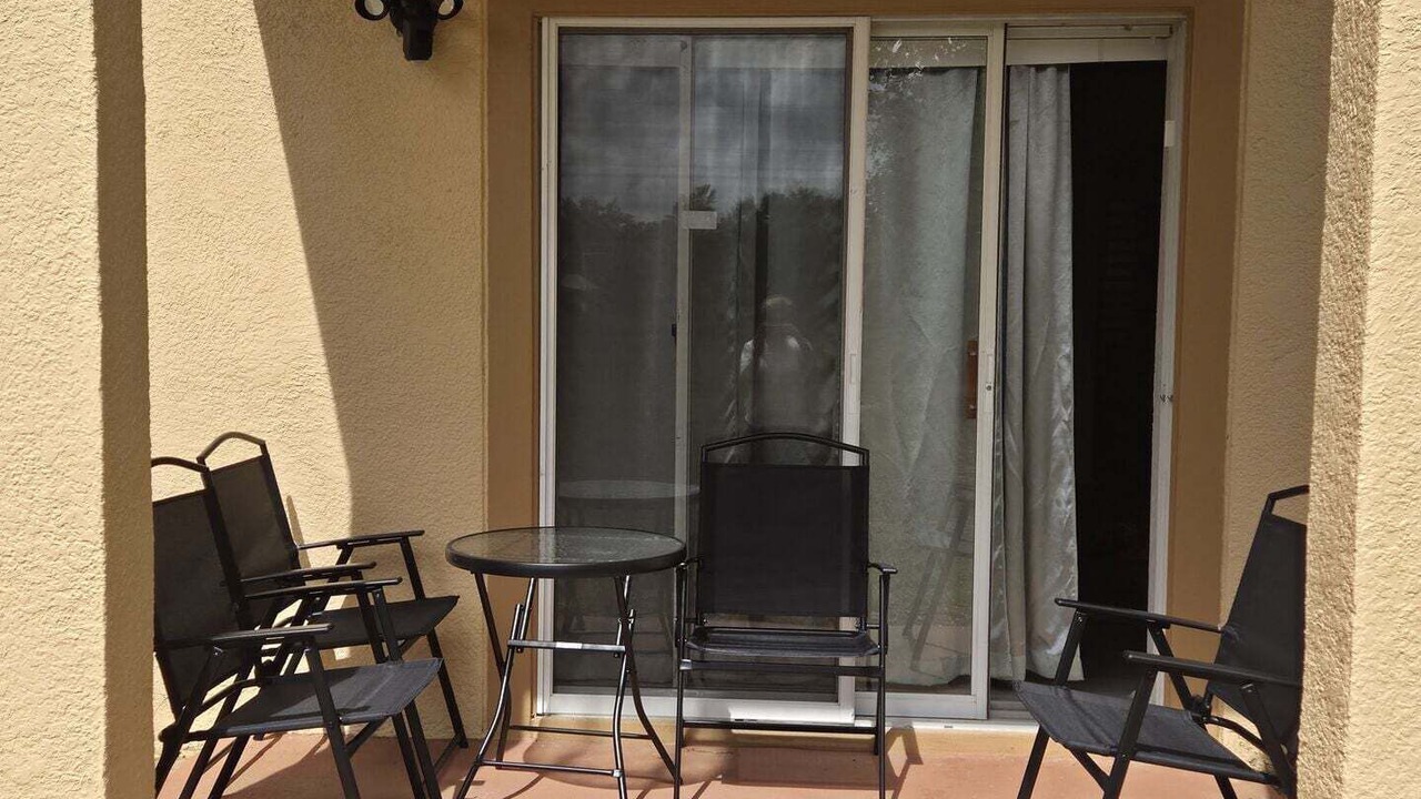 Photo of Patio Balcony in Regal Palms