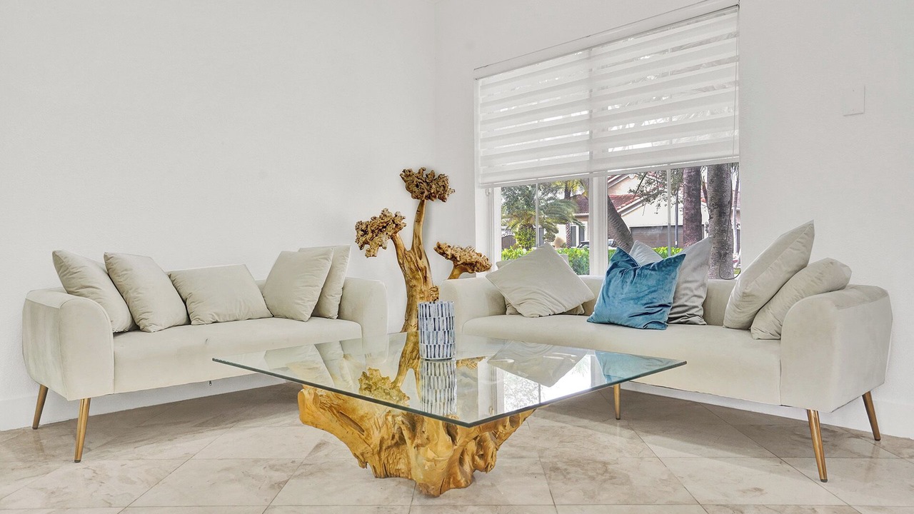 Photo of Livingroom in Miami Lakes
