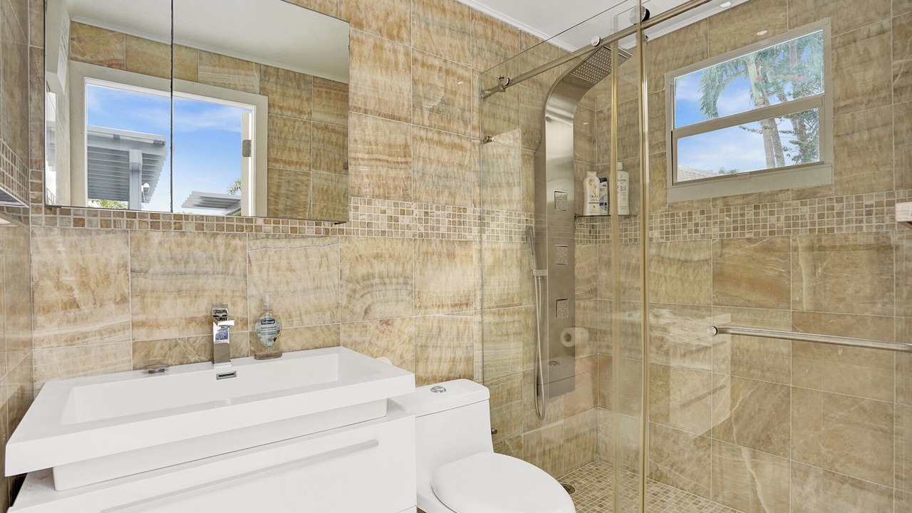 Photo of Bathroom in Miami Lakes