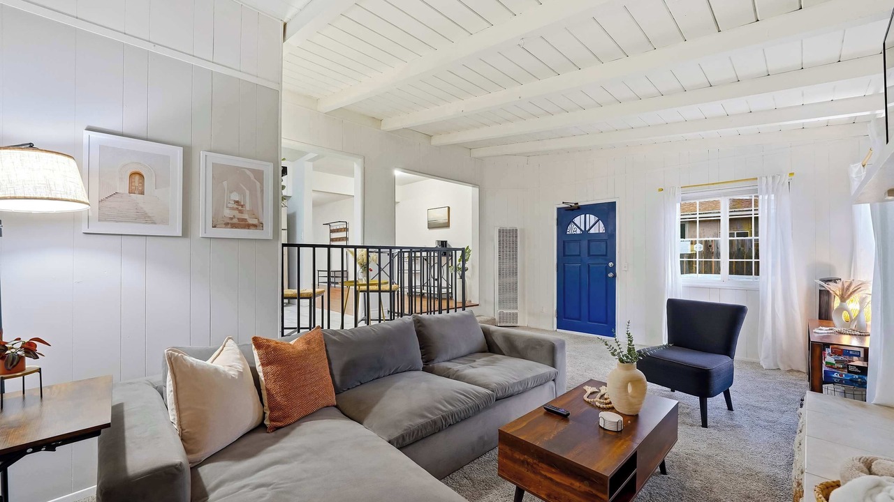 Photo of Bedroom in Lincoln Acres