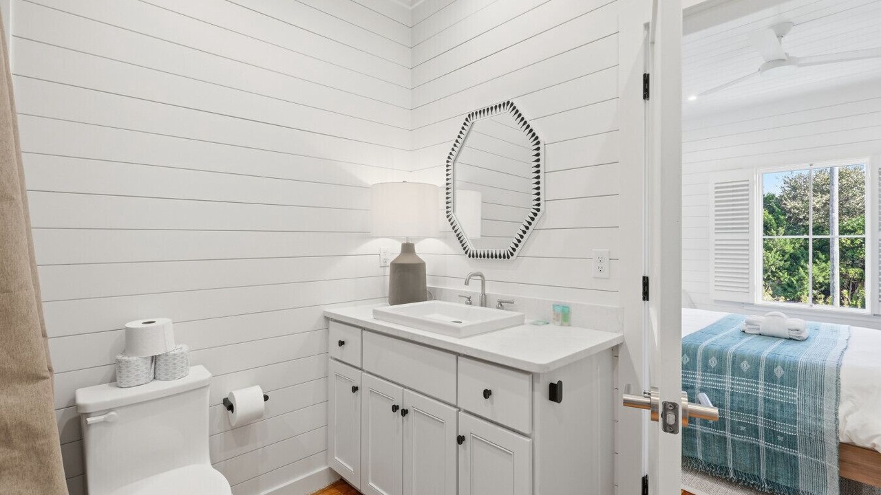 Photo of Bathroom in Tybee Island