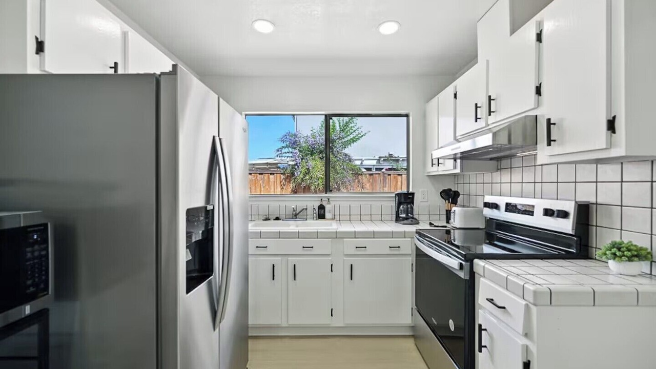 Photo of Kitchen in Newark