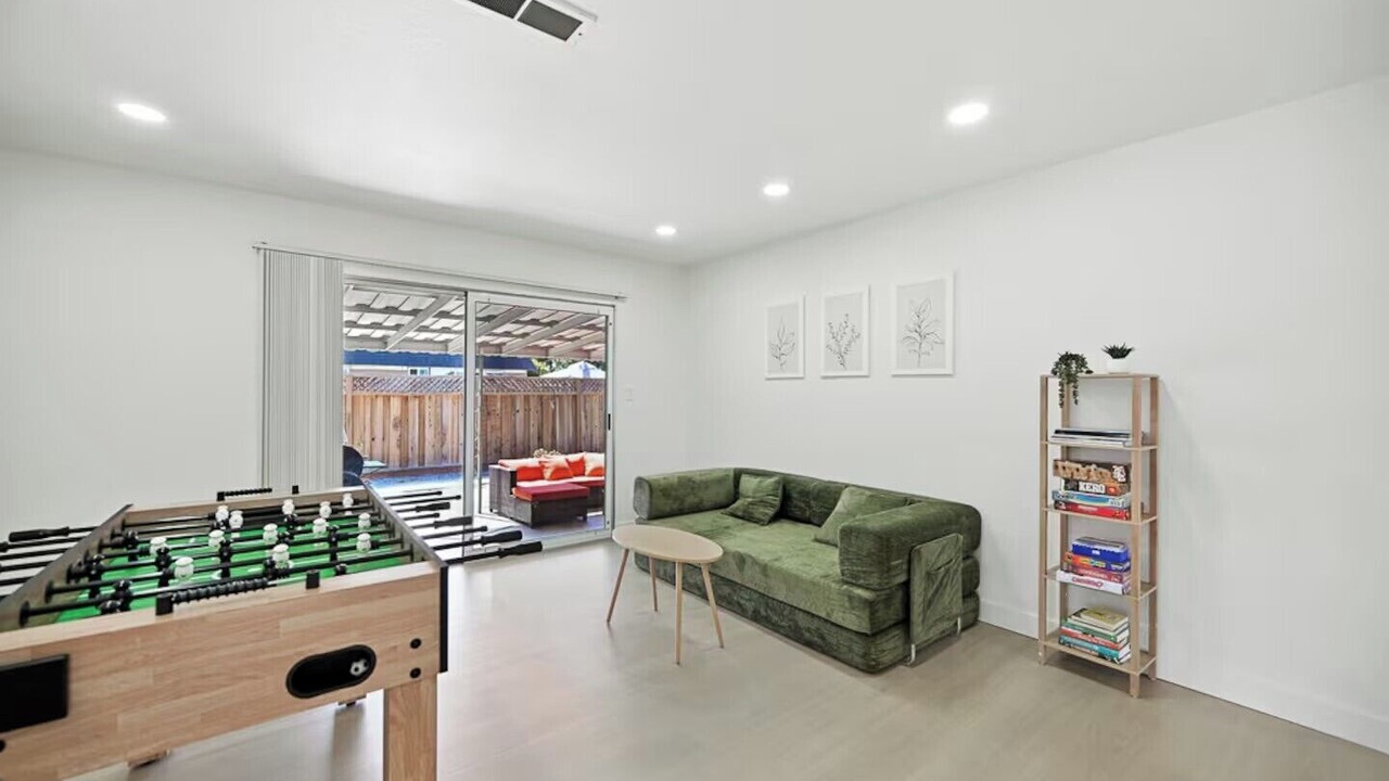 Photo of Bedroom in Newark
