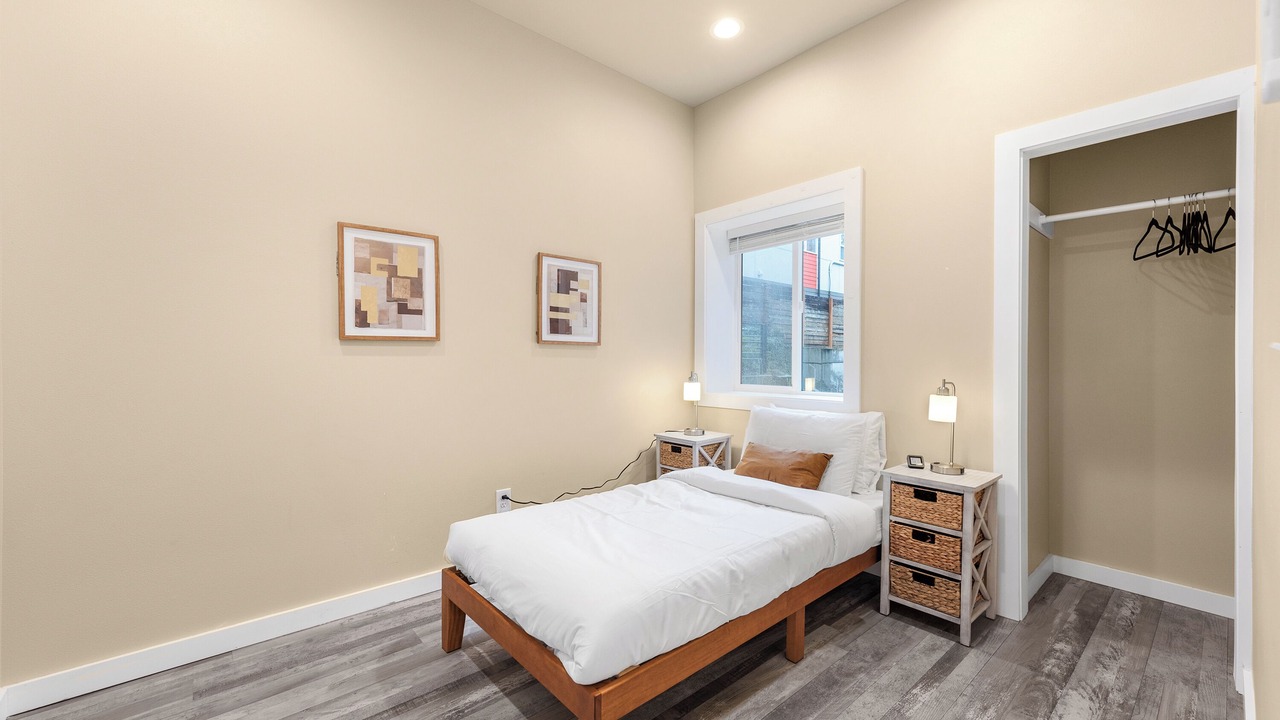 Photo of Bedroom in Squire Park