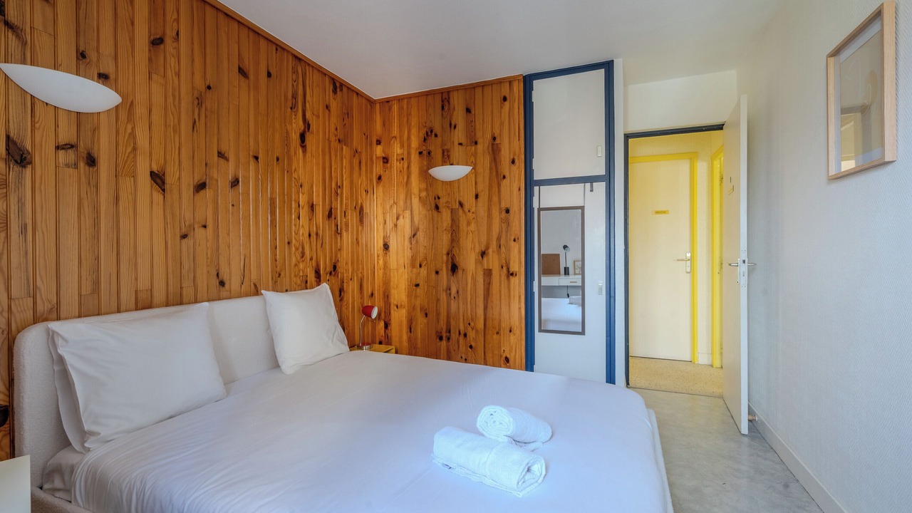 Photo of Bedroom in Sablons - Newton