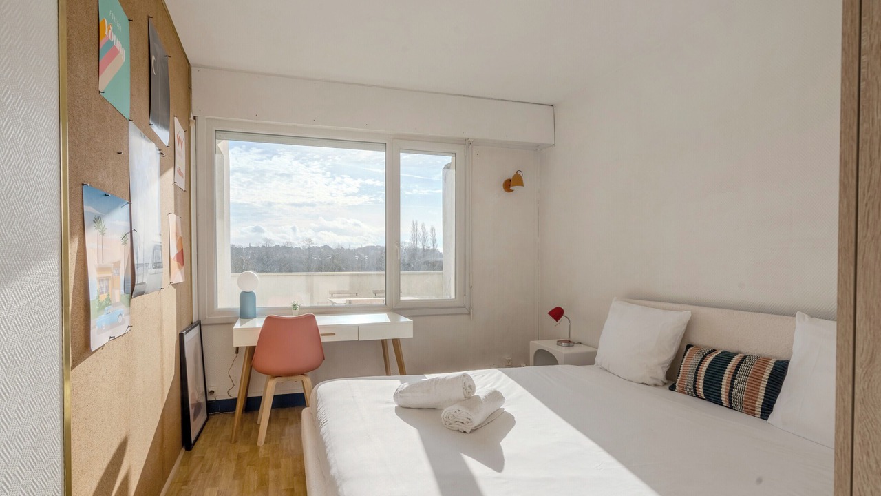 Photo of Bedroom in Sablons - Newton