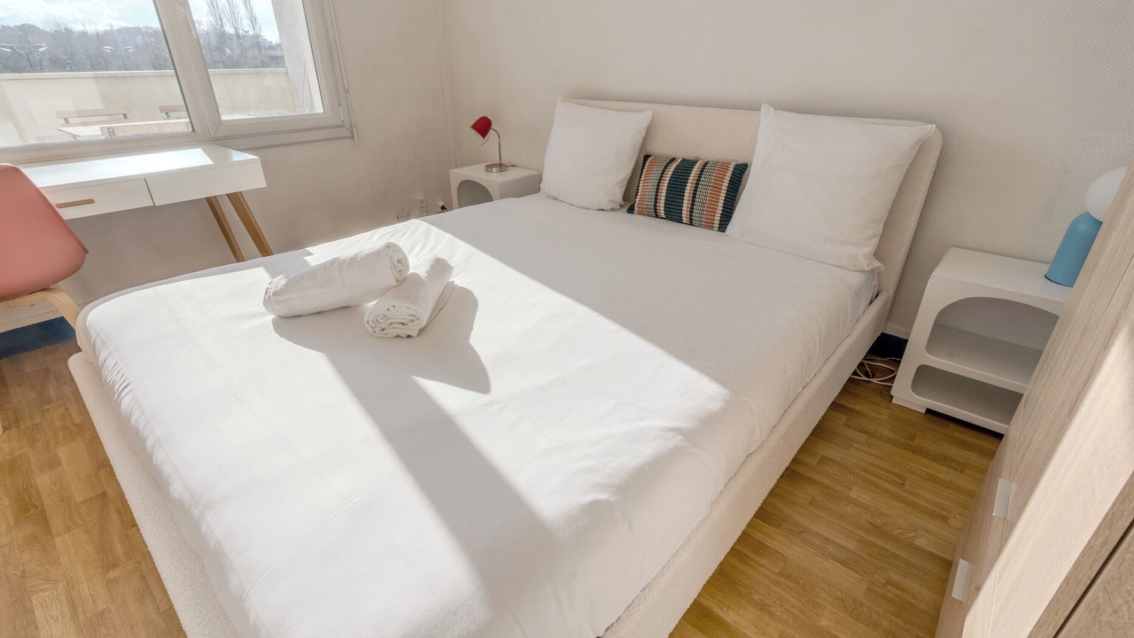 Photo of Bedroom in Sablons - Newton