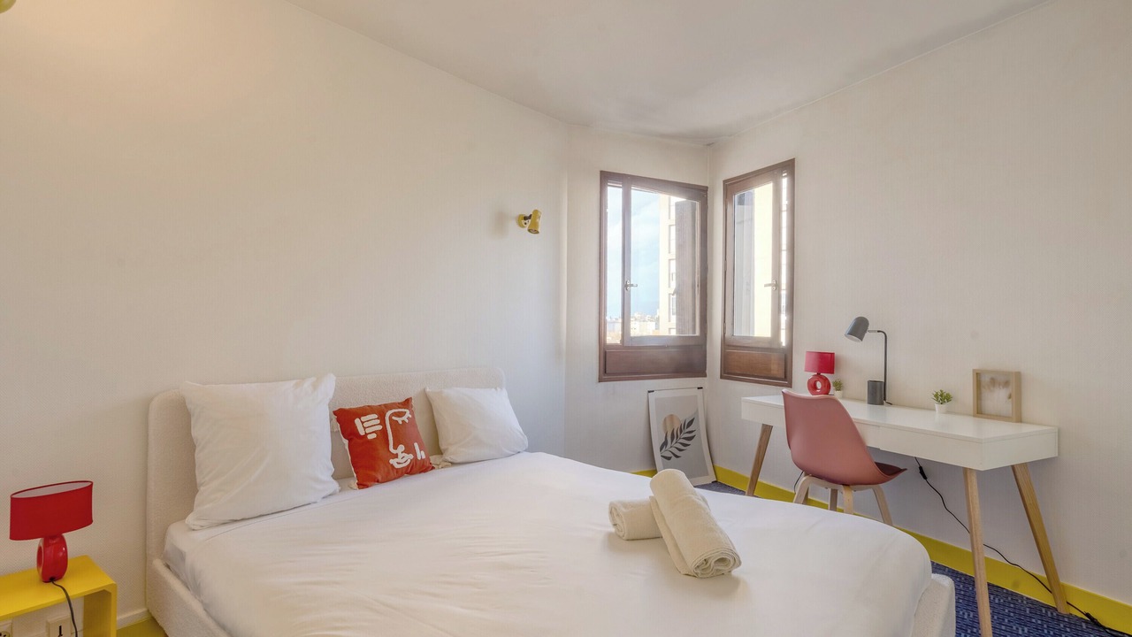 Photo of Bedroom in Sablons - Newton