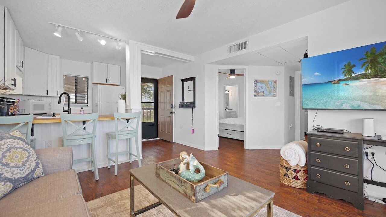 Photo of Livingroom in Butler Beach