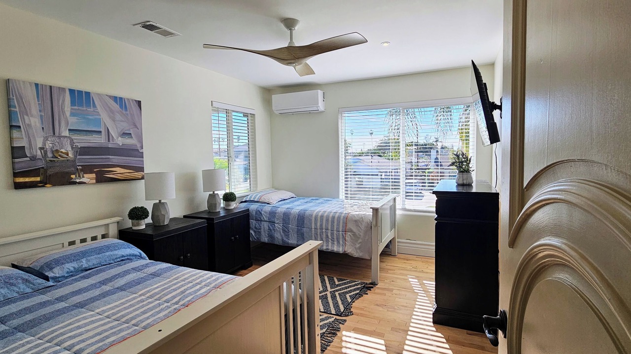 Photo of Bedroom in Downey