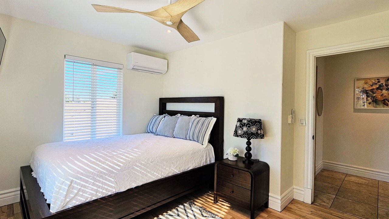 Photo of Bedroom in Downey