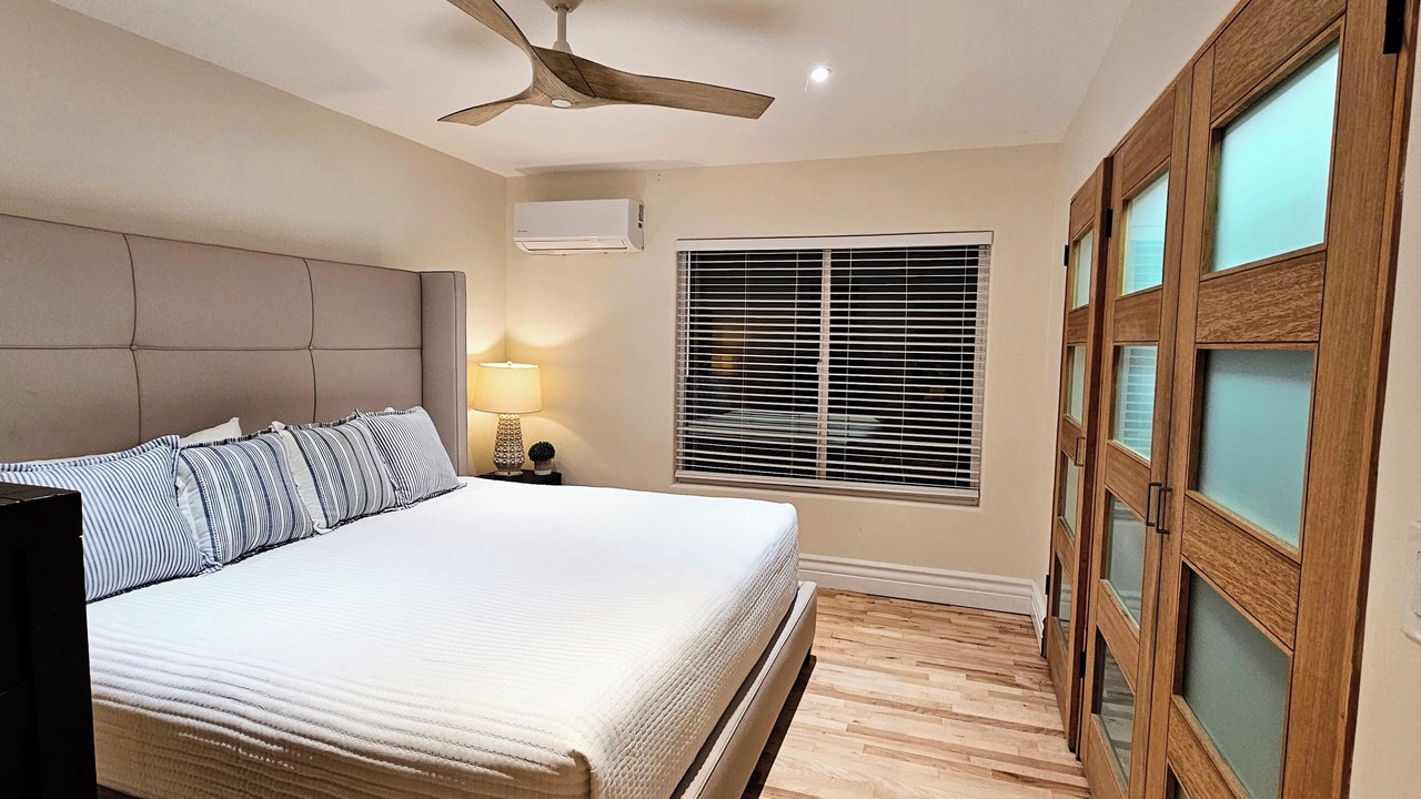 Photo of Bedroom in Downey