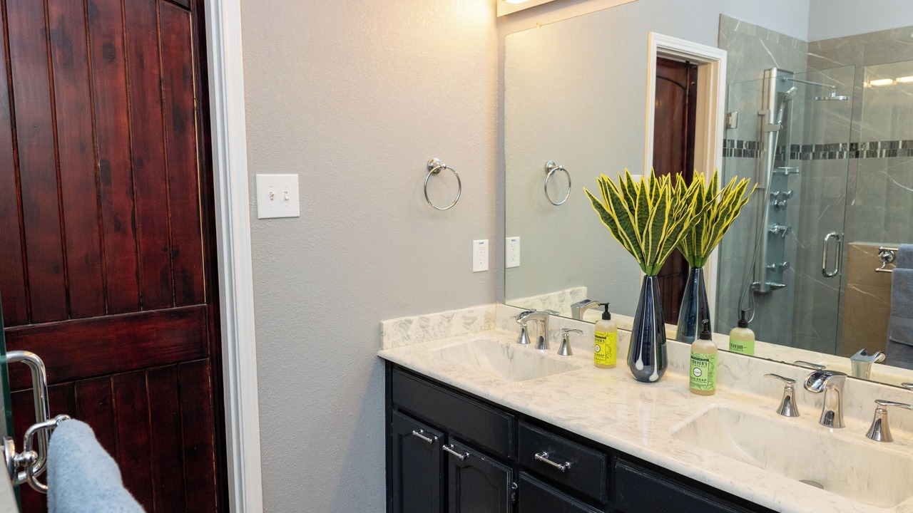 Photo of Bathroom in Watauga