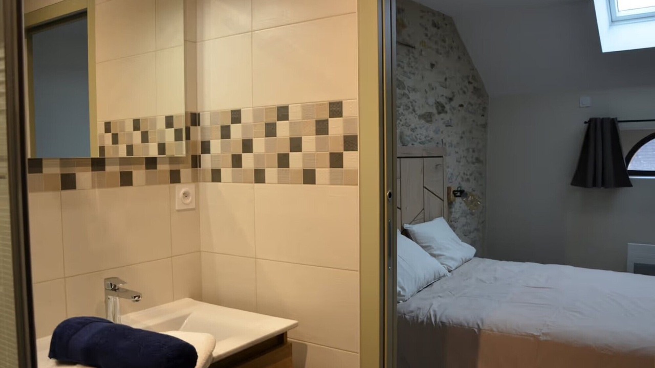 Photo of Bedroom in Montreuil-sur-Maine