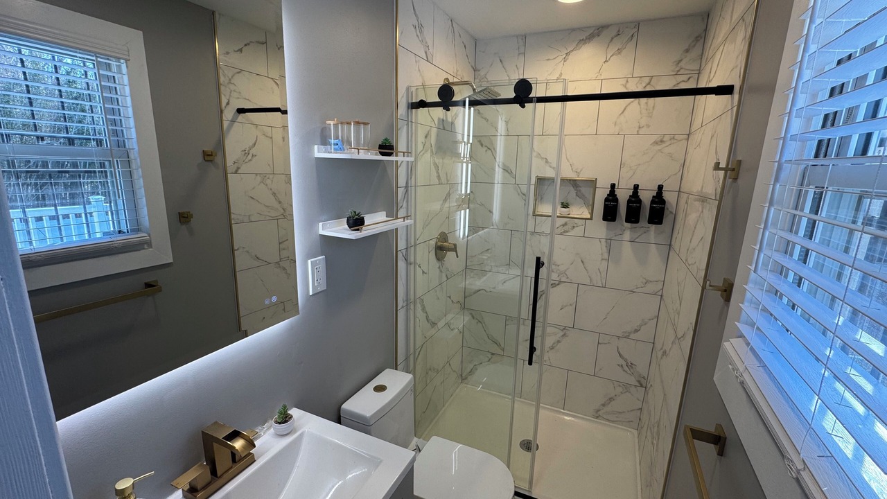 Photo of Bathroom in Rosaryville