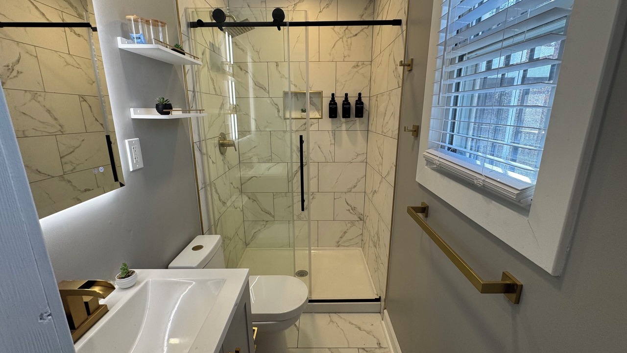 Photo of Bathroom in Rosaryville