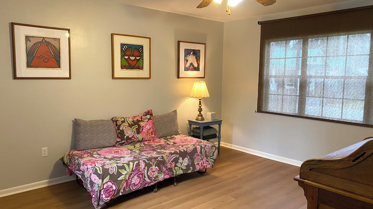 Photo of Bedroom in Lake City