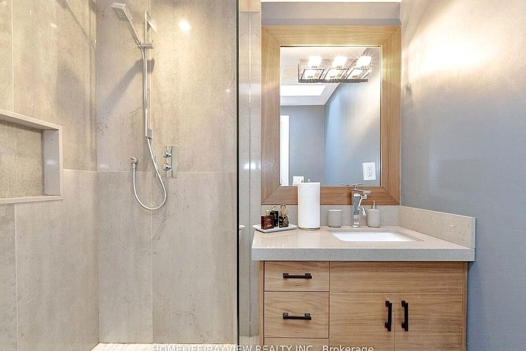Photo of Bathroom in Richmond Hill