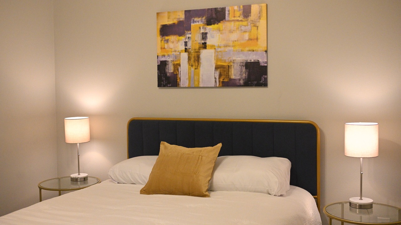 Photo of Bedroom in Alden Bridge