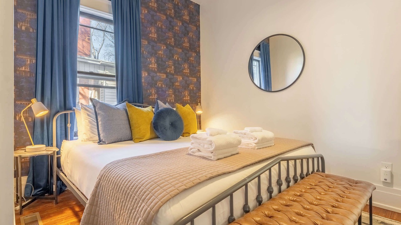 Photo of Bedroom in Historic Waverly