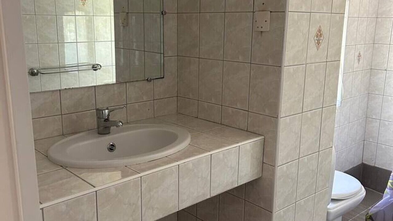 Photo of Bathroom in Villarzel-du-Razes