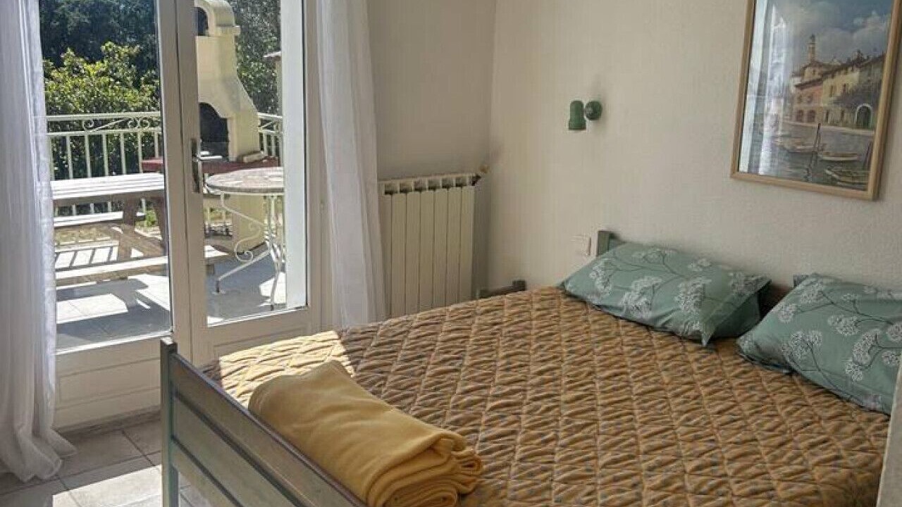 Photo of Bedroom in Villarzel-du-Razes