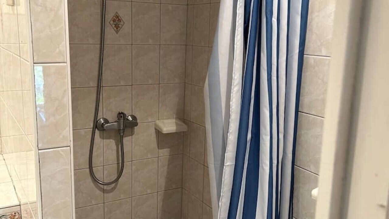 Photo of Bathroom in Villarzel-du-Razes