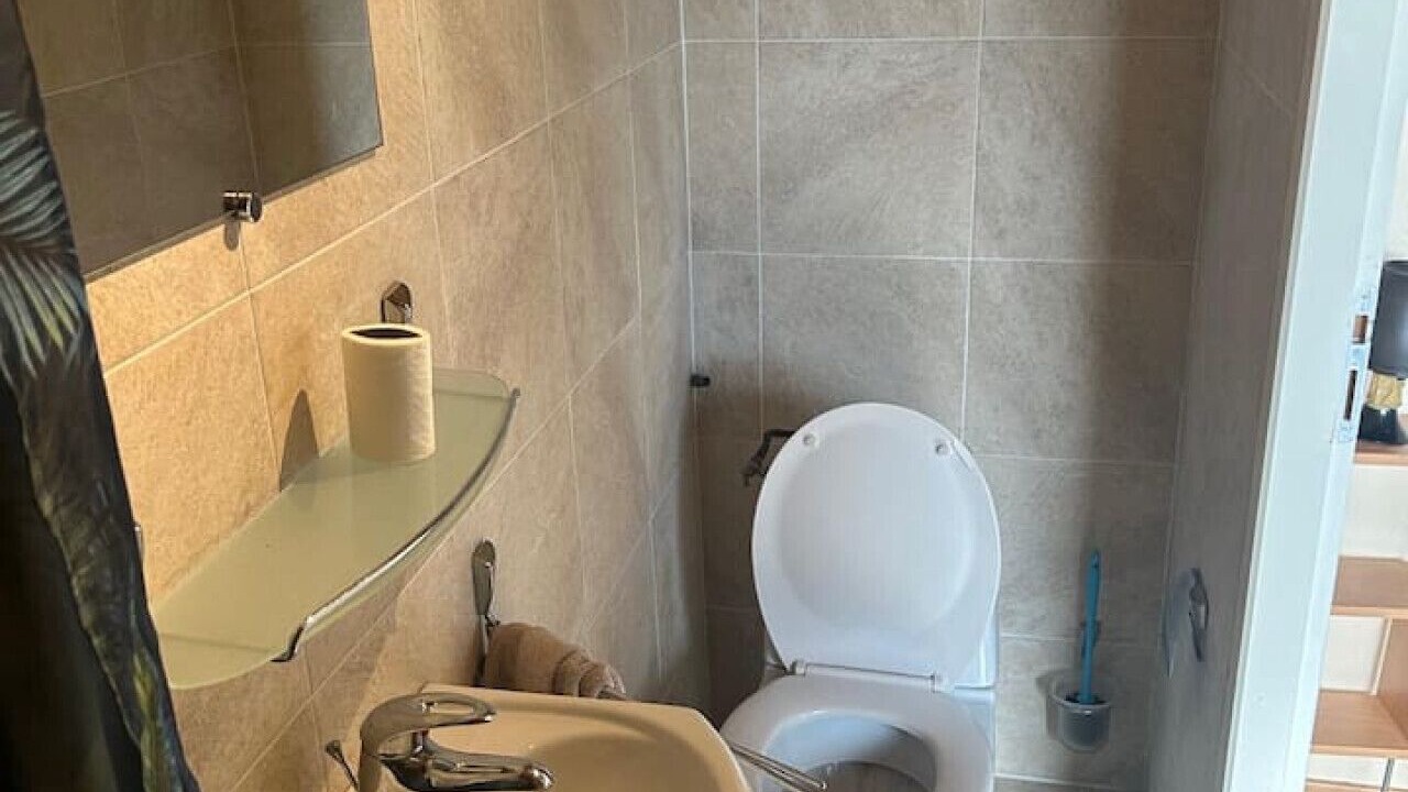 Photo of Bathroom in Villarzel-du-Razes