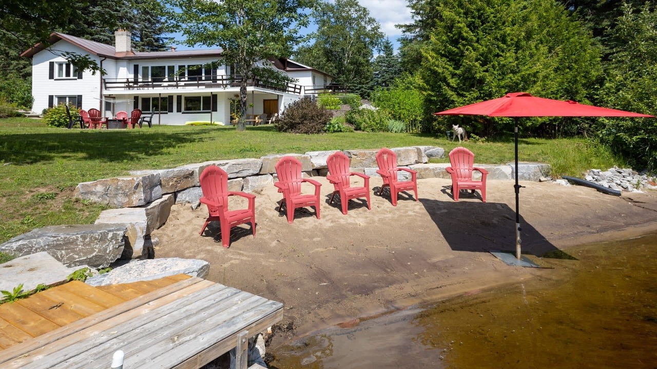 Photo of Patio Balcony in Utterson