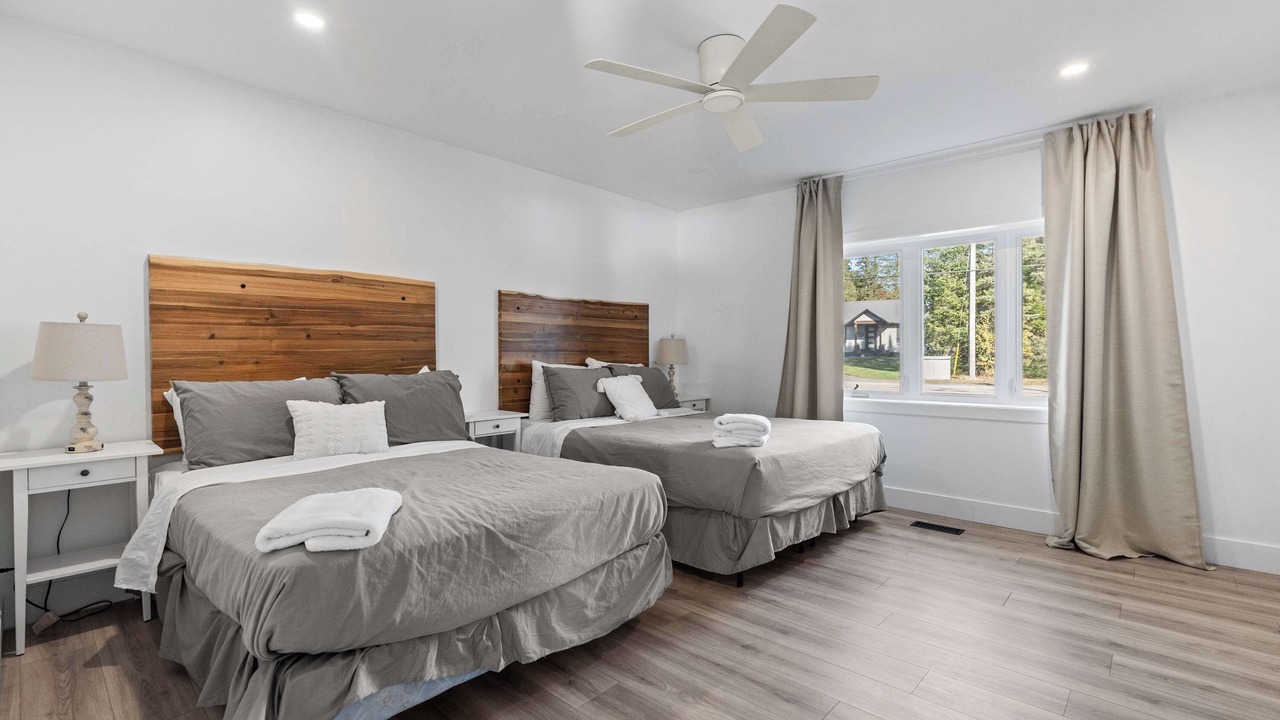 Photo of Bedroom in Utterson