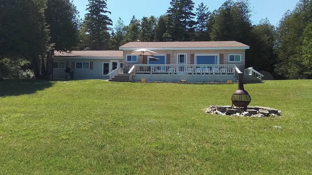 Photo of Outdoor in Lion's Head
