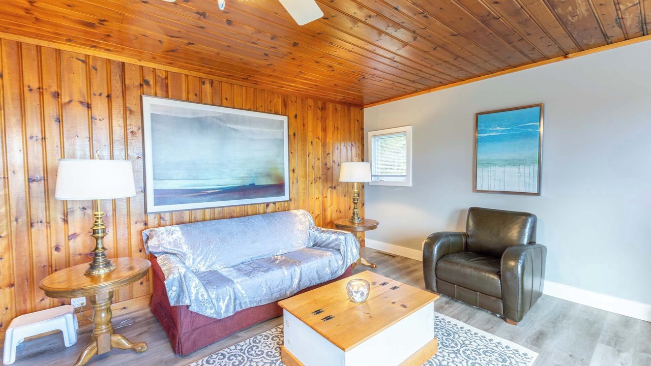 Photo of Livingroom in Lion's Head