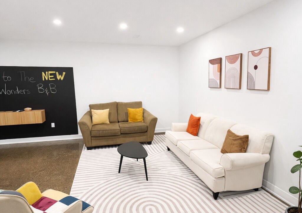 Photo of Livingroom in Etobicoke
