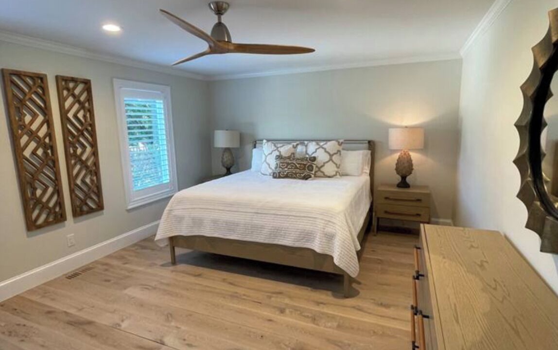 Photo of Bedroom in Pine Knoll Shores