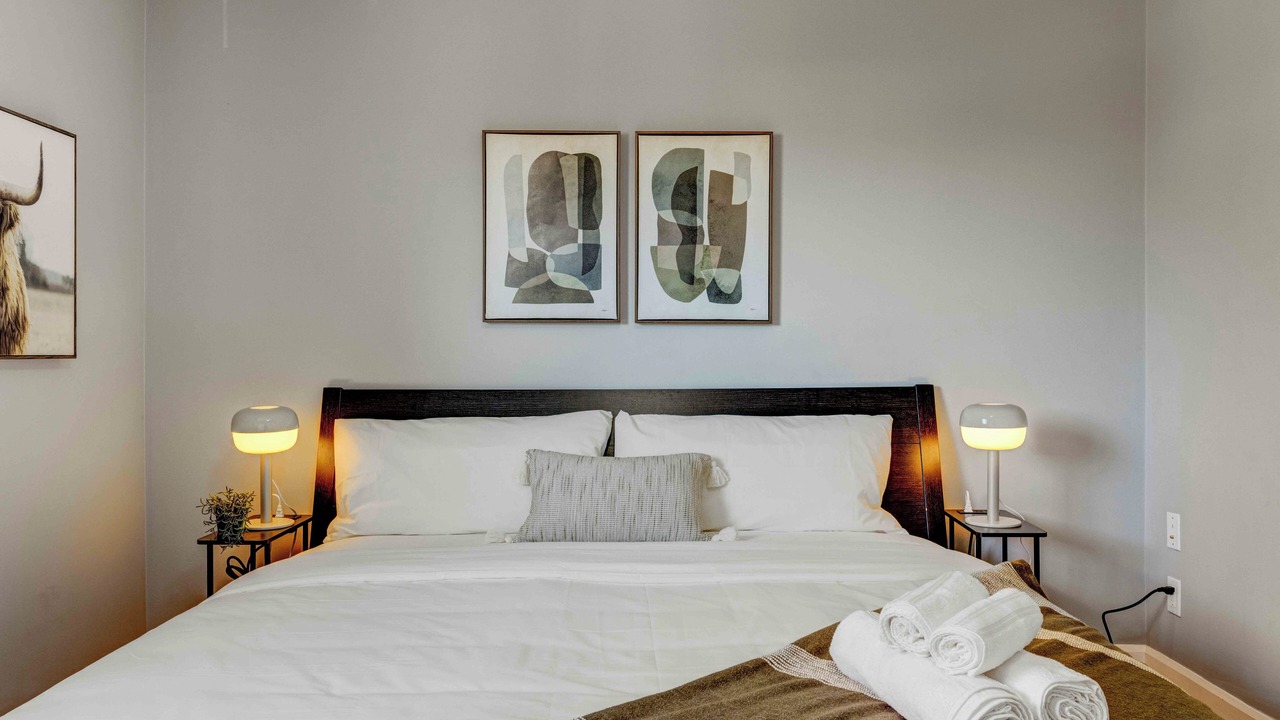 Photo of Bedroom in Oakville
