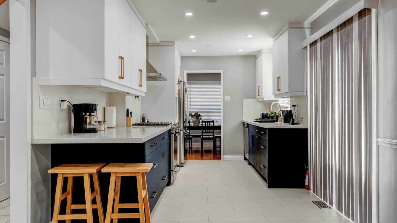 Photo of Kitchen in Oakville