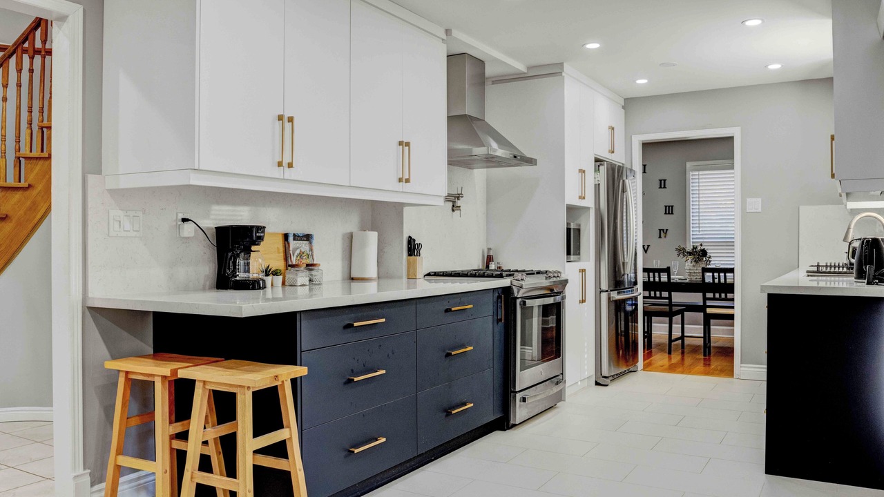 Photo of Kitchen in Oakville