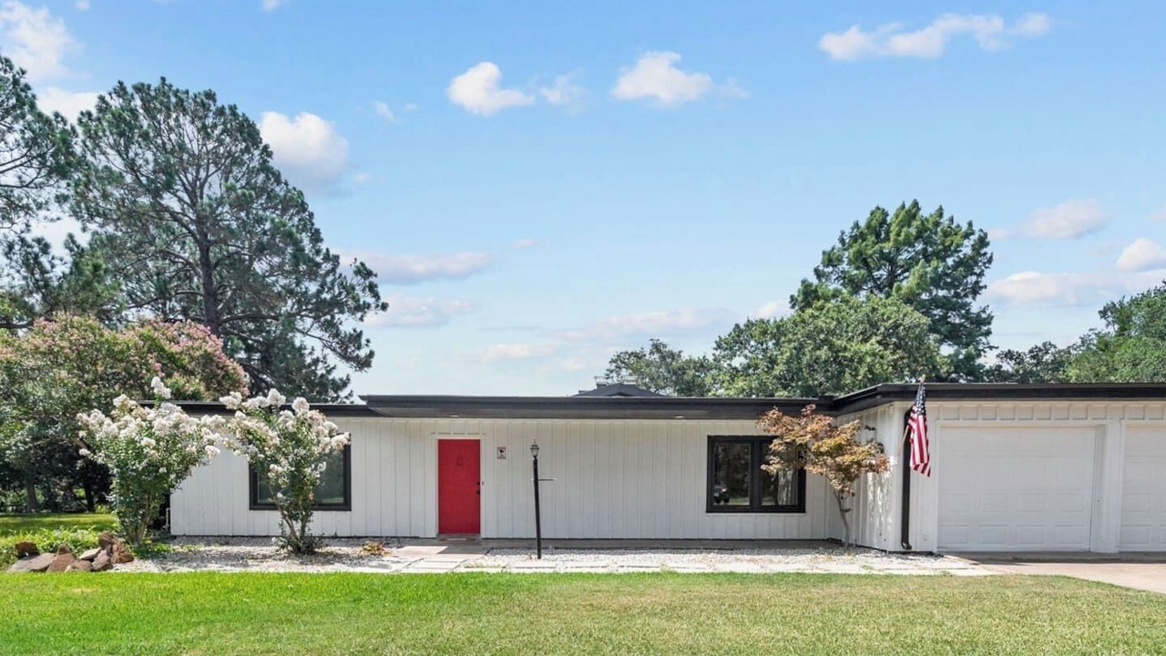 Photo of Outdoor in Central Arlington